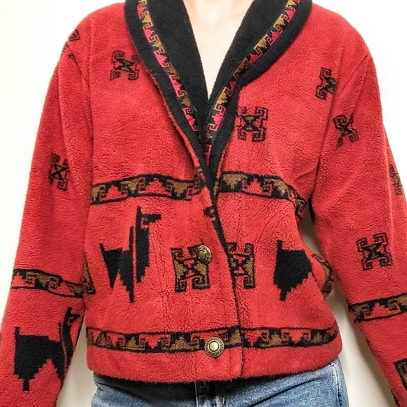 Vintage 90s fleece red Llama print sweater - Picture 6 of 7
